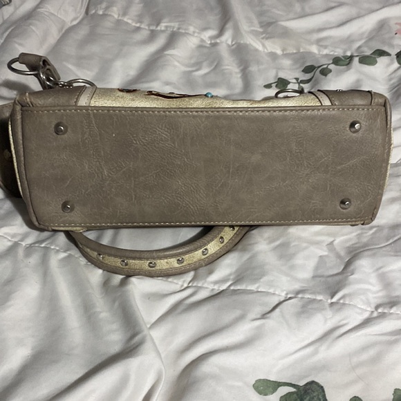 Cavenders Leather Conceal Carry Purse - Picture 5 of 8